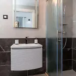 Tomasi One